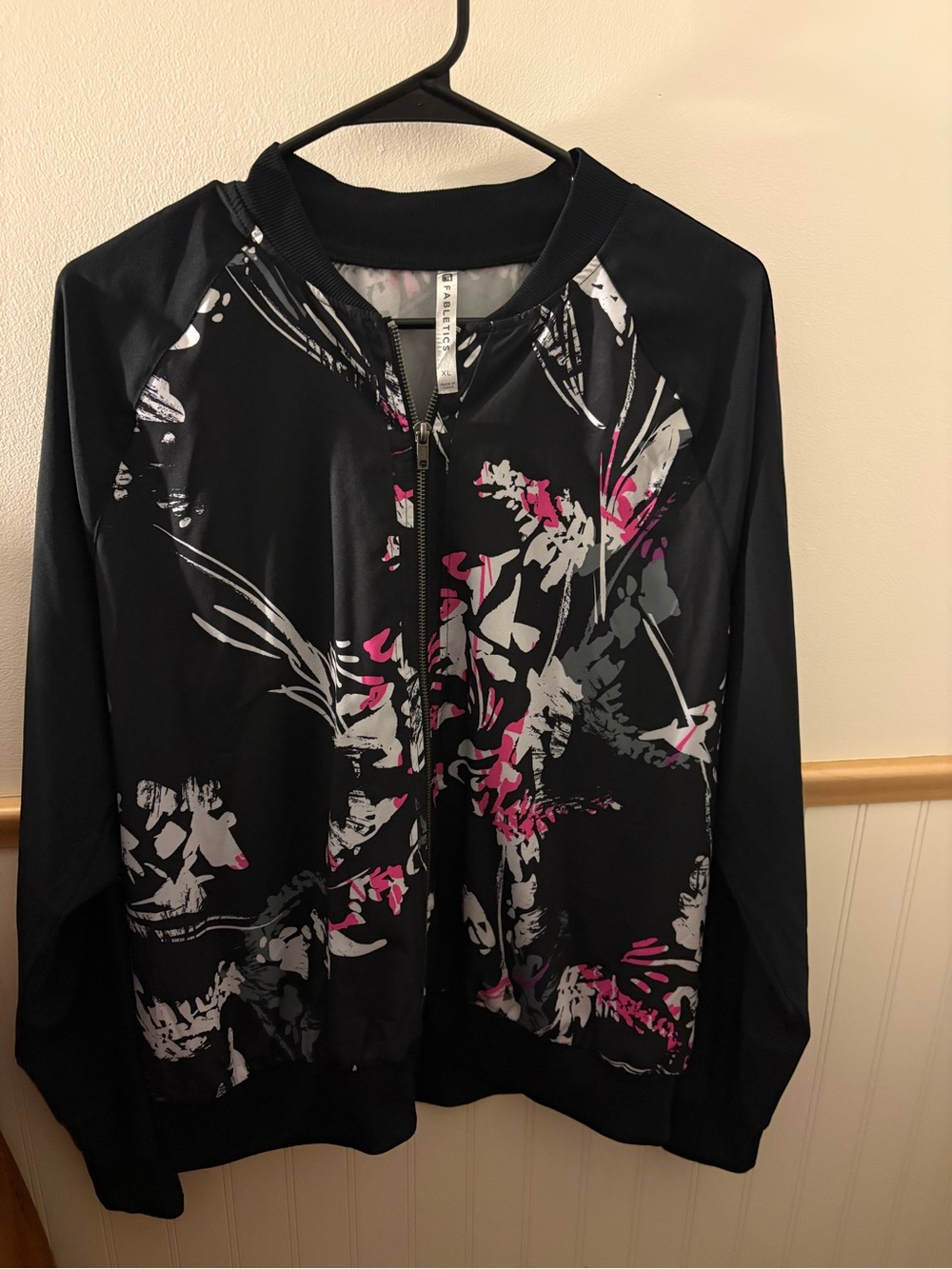 Fabletics Women’s XL Black Floral Bomber Jacket